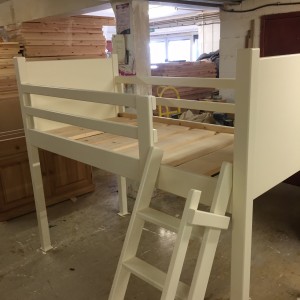 handmade british furniture expert